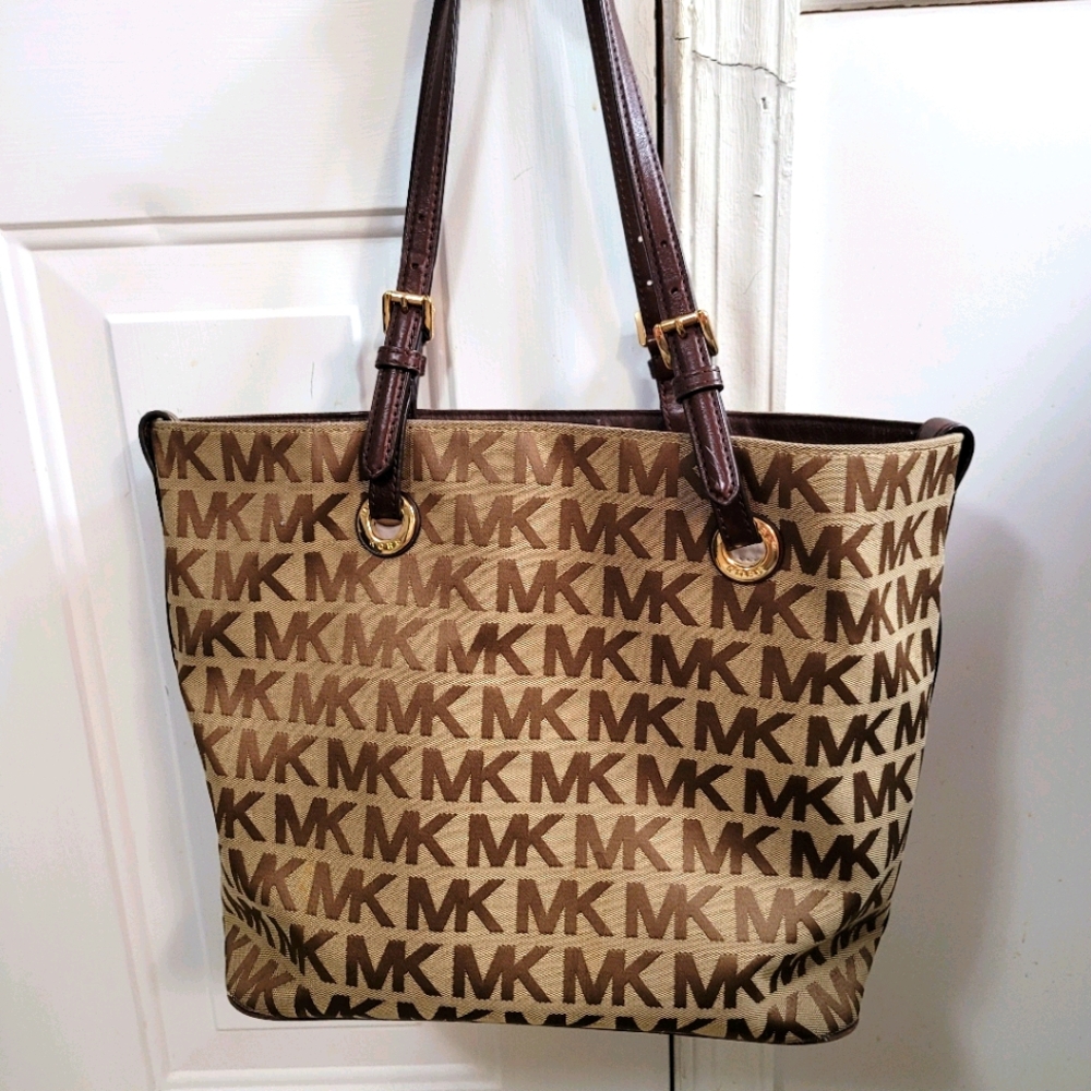 Michael Kors Tote